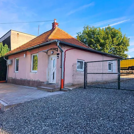 Dovolenkový dom Fast Levice